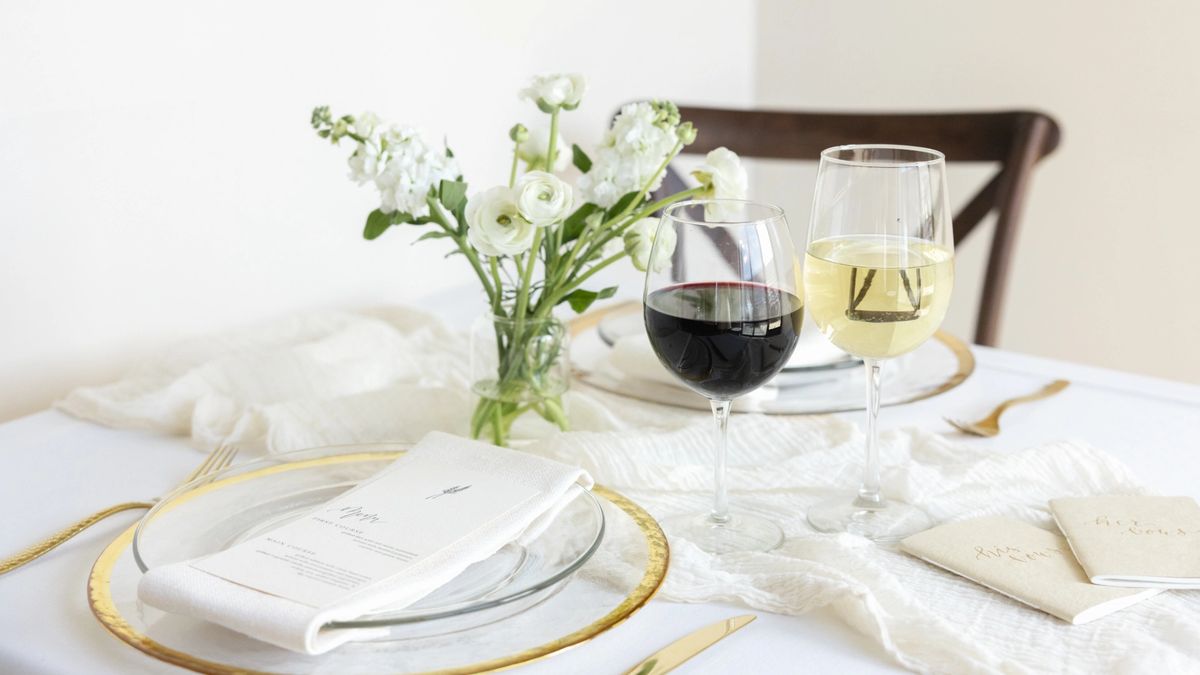 GLASSWARE